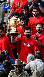 ചിന്നസ്വാമി സ്റ്റേഡിയത്തിലെ ദുരന്തം; കോഹ്ലിക്കെതിരെ പരാതി നൽകി